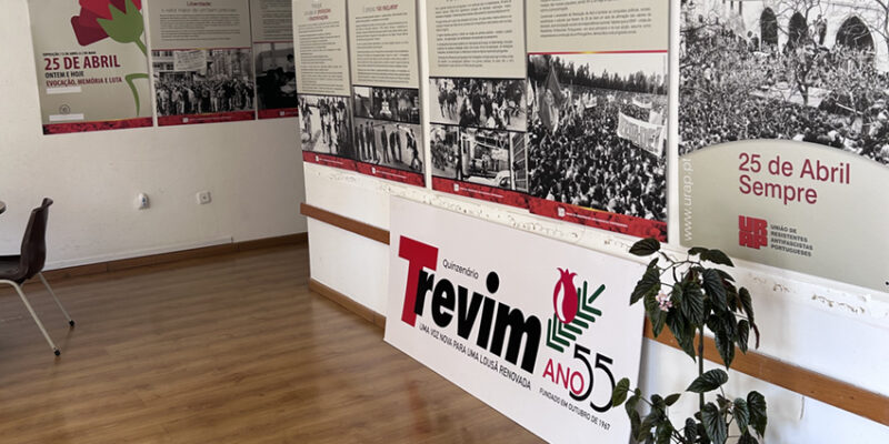 Trevim: Leia também Visita à exposição do 25 de Abril na Cooperativa Trevim